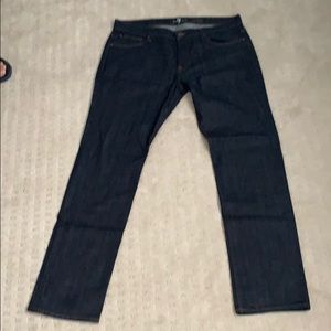 Men’s seven Carsen jeans size 38
